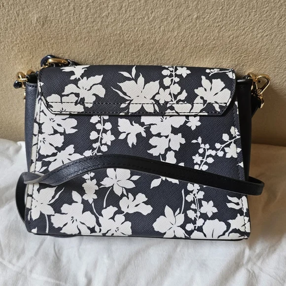 Michael kors crossbody bag - Picture 4 of 7